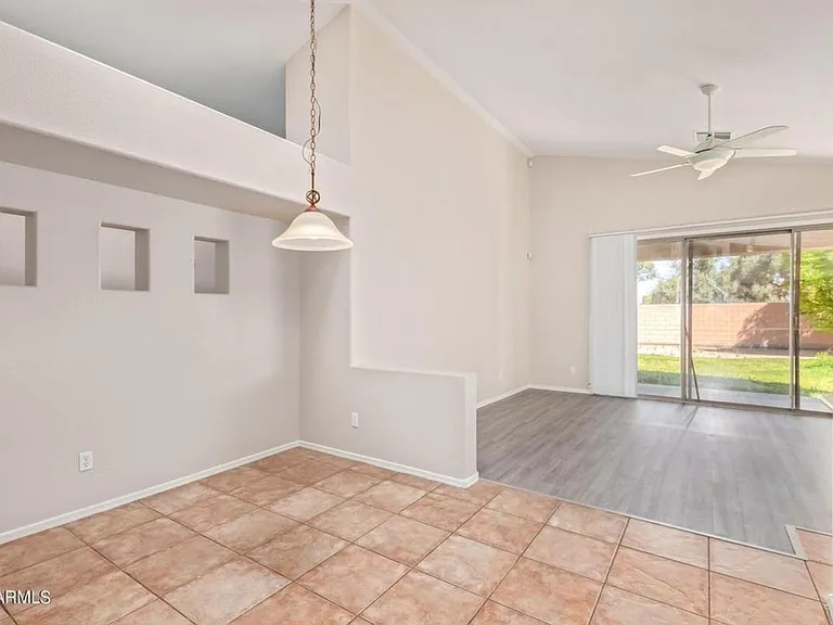 962 W Desert Broom Ct — Photo 27