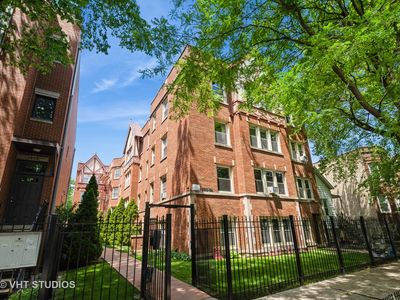 2924 N Sacramento Ave APT 2W, Chicago, IL, 60618
