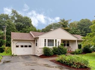 16 Wheeler Ave, Worcester, MA 01609