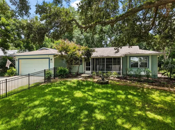 2549 Country Club Rd, Eustis, FL 32726