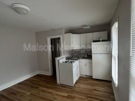 5th image of 48 Harlem St APT 3
