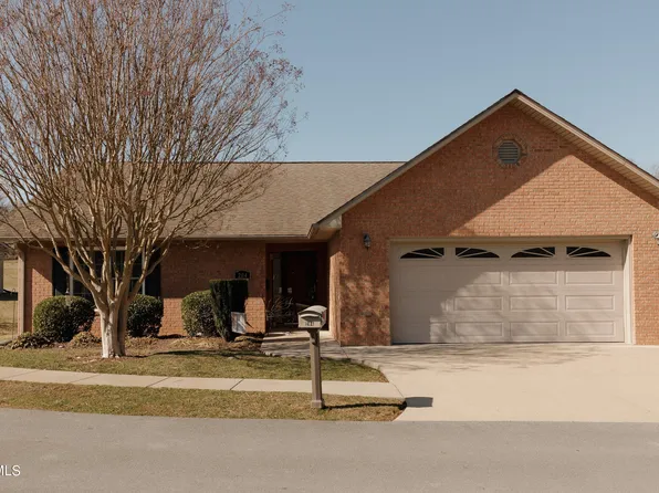 2100 Pleasant View Dr APT 204, Johnson City, TN 37601
