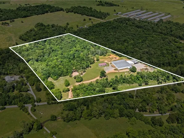 23044 Honey Creek Rd, Sulphur Springs, AR 72768