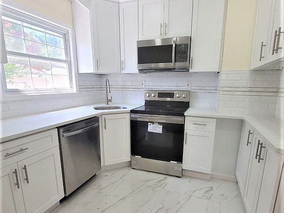3rd image of 88-64 247th St