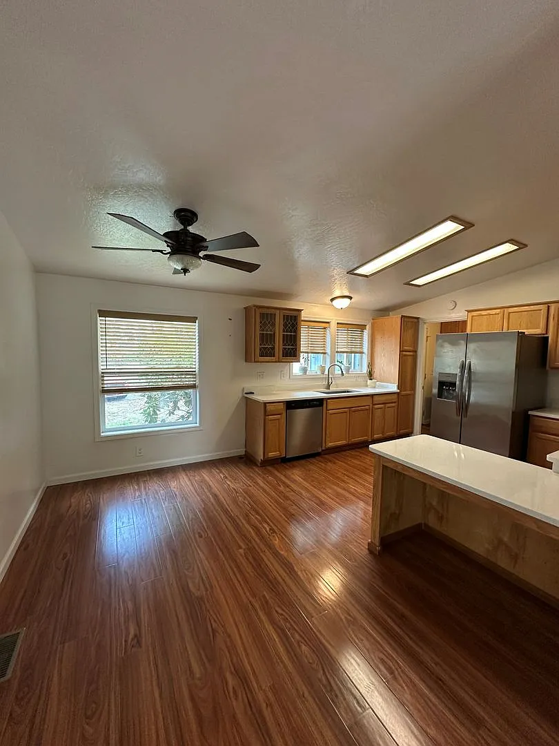 98190 Gavin Lane — Photo 3