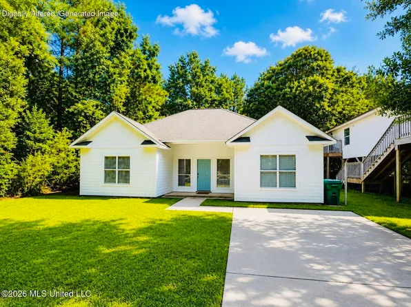6265 W Itawamba St, Bay Saint Louis, MS 39520