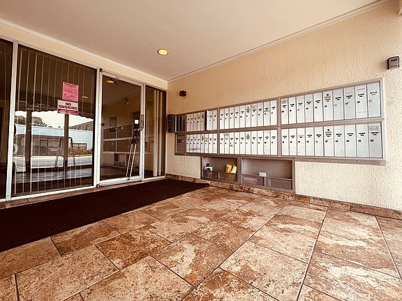 3rd image of 1227 S Harlem Ave APT 310