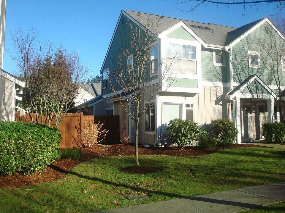 1st image of 15836 NE 91st Way