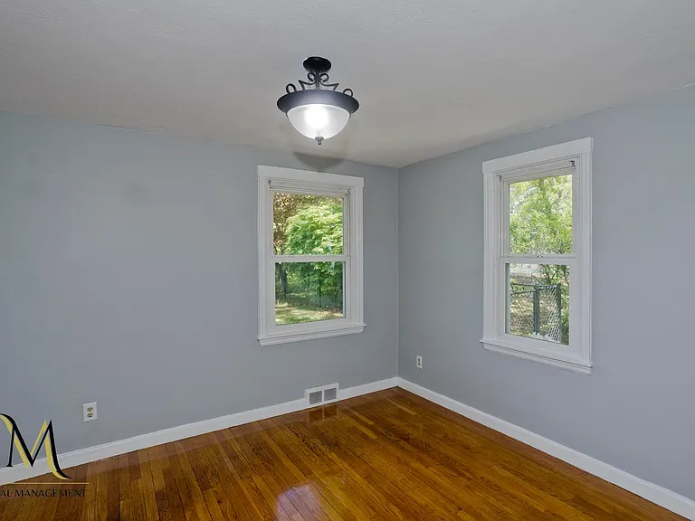 252 Arcadia Blvd — Photo 13