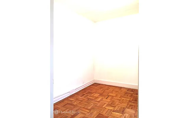 Rented by Douglas Elliman | media 10