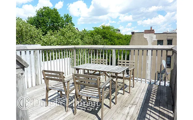 Rented by Douglas Elliman | media 20