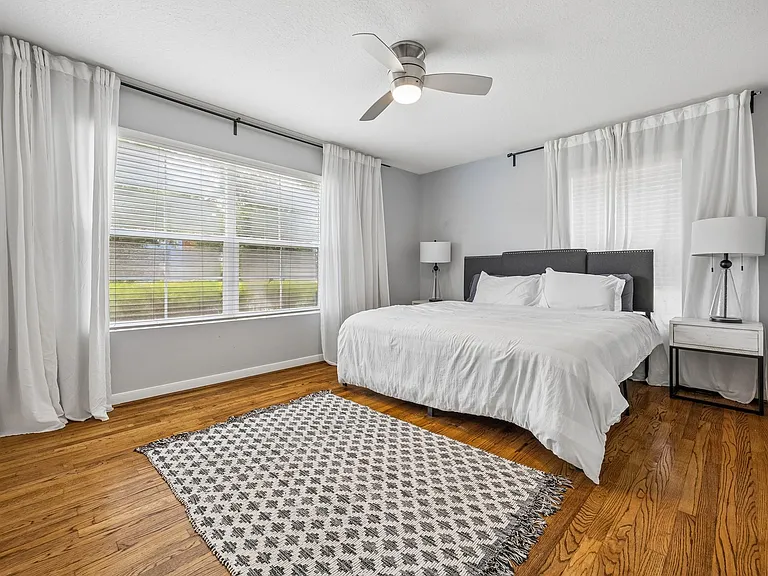 3237 Rosedale St #2 — Photo 8