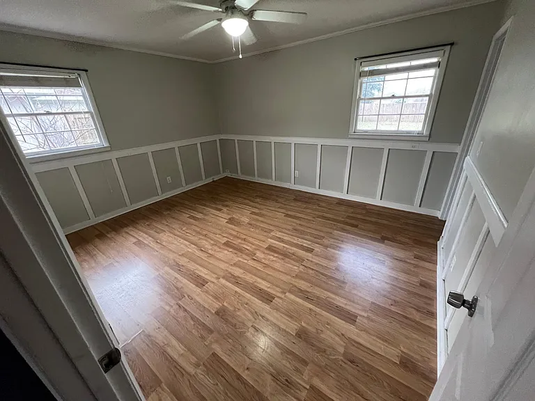 303 Richland Dr — Photo 14