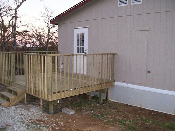 2nd Deck on North end