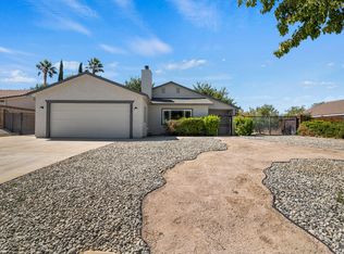 42325 Hickory Glen Ave, Quartz Hill, CA 93536