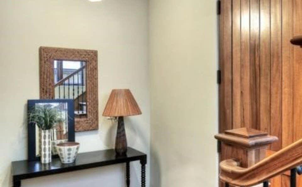 1st image of 507 Goldenrod Ave #2