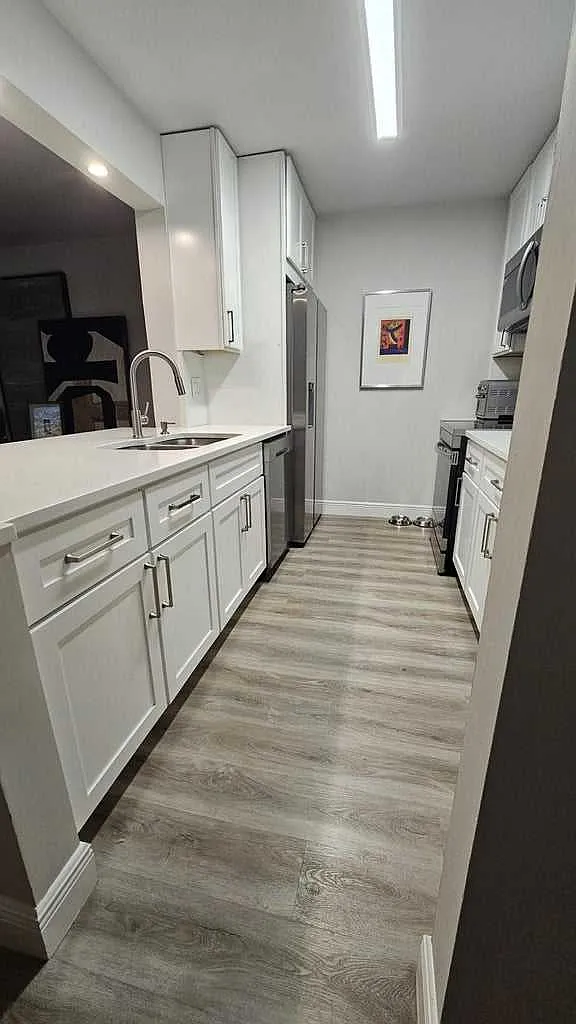 2 bed, $2,700 — Photo 2