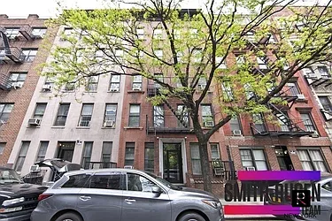 Rented by R New York