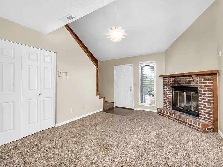 3634 Monte Vista Dr — Photo 1
