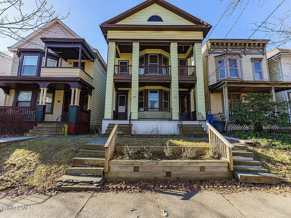 458 Hamilton St #1