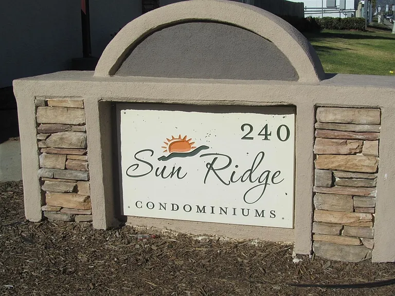 240 W Lincoln Ave #17 — Photo 14