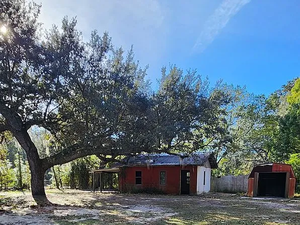 103 Teepee Dr, Interlachen, FL 32148