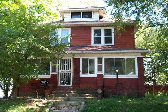 1st image of 1001 S Churchman Ave