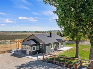 3432 Pioneer Rd, Homedale, ID 83628