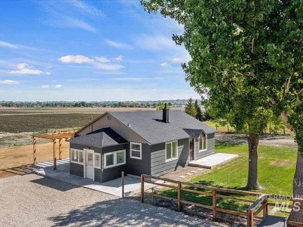 3432 Pioneer Rd, Homedale, ID 83628