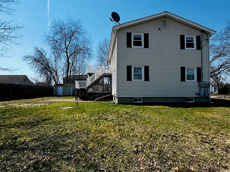 68 Rosemont St #2 — Photo 10