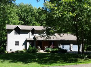 440 Royal Oak Cir, Sebring, OH 44672