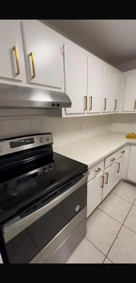 Ola Condo — Photo 2