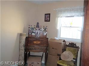 5th image of 3643 Applewood Dr