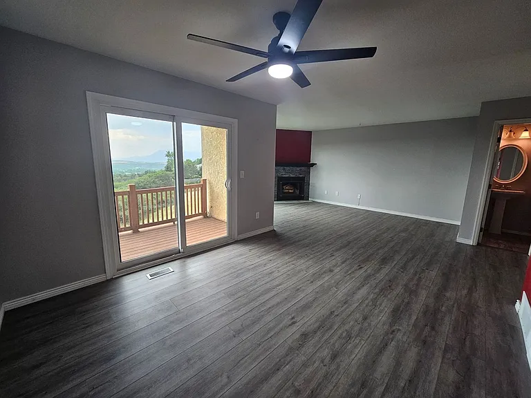 3437 Trenary Ln — Photo 5