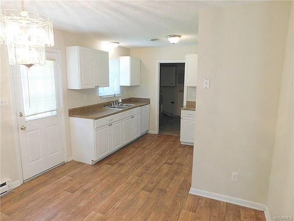 4th image of 506 Pullbrooke Dr