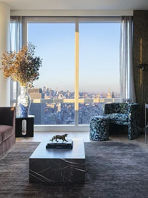 Rented by Greystar | media 2
