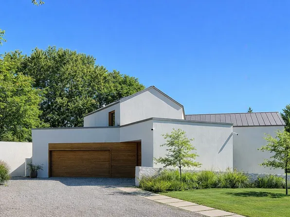 15 Rue Normandy Bay, Durfa, QC H9X 3E4