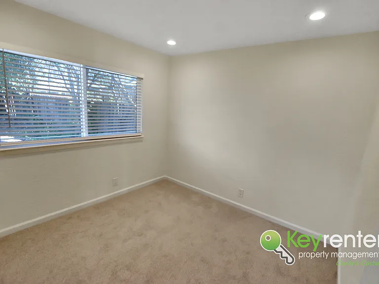 2810 Bowlin Ave — Photo 11