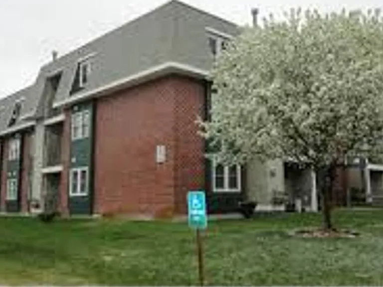 2 Knightsbridge Dr — Photo 21
