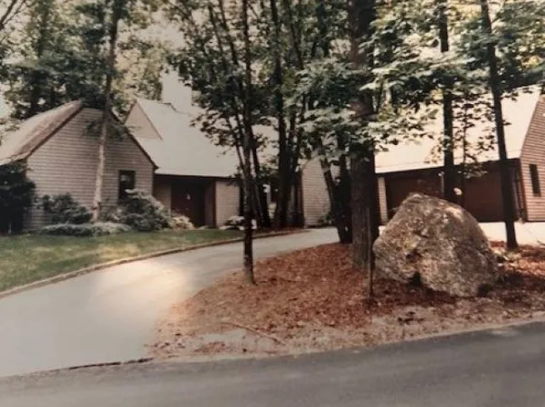 123 Coburn Avenue, Nashua, NH 03063