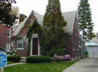 15252 W Regina Ave, Allen Park, MI