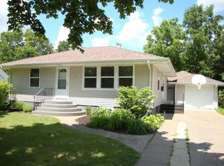 415 Benton St, Anoka, MN 55303