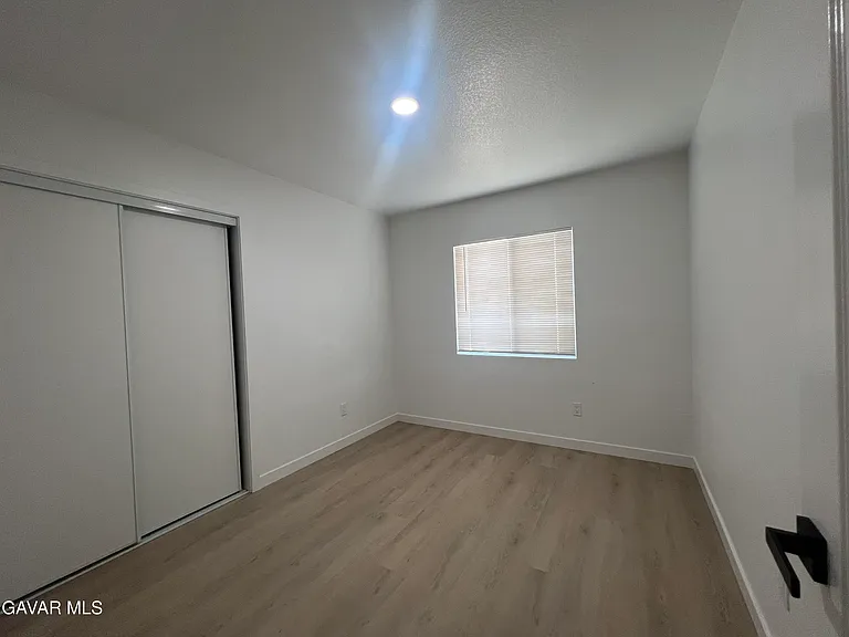 1943 Pengilley Ave — Photo 13