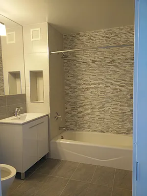 Rented by Kahen Properties | media 52