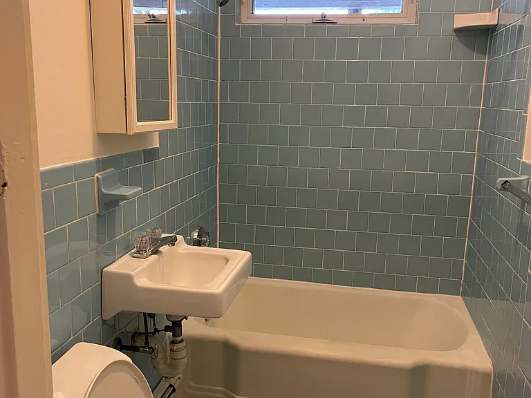 18 Maple St #2 — Photo 6