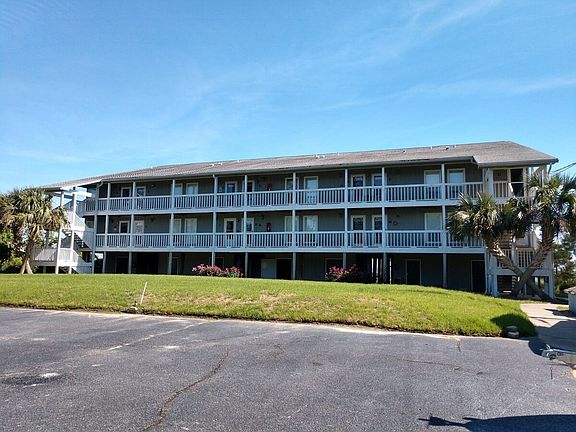 2nd image of 5539 Soundside Dr APT J