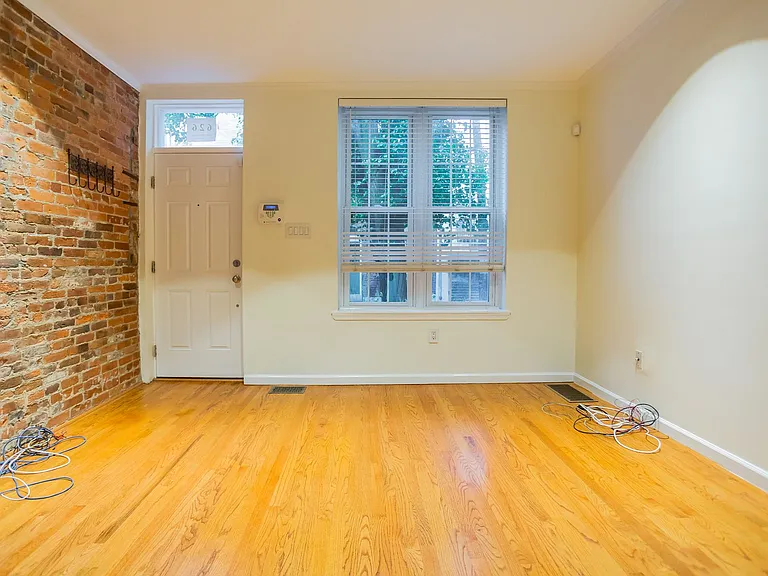 626 S Clifton St — Photo 24
