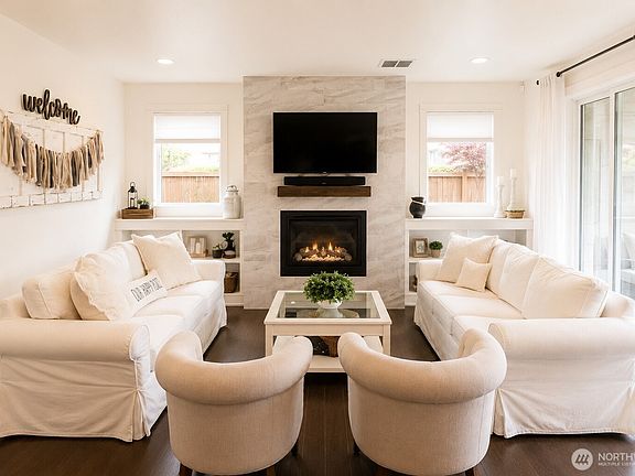 4th image of 3842 Apollo Way