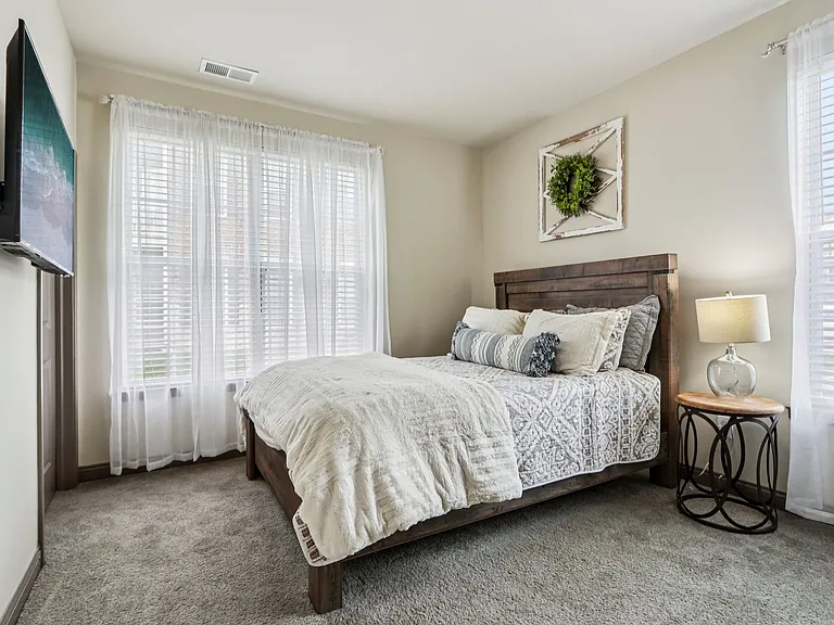 Flats at 146 | Specials Available — Photo 8