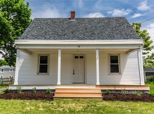 34 Dewey Ave, Tiverton, RI 02878